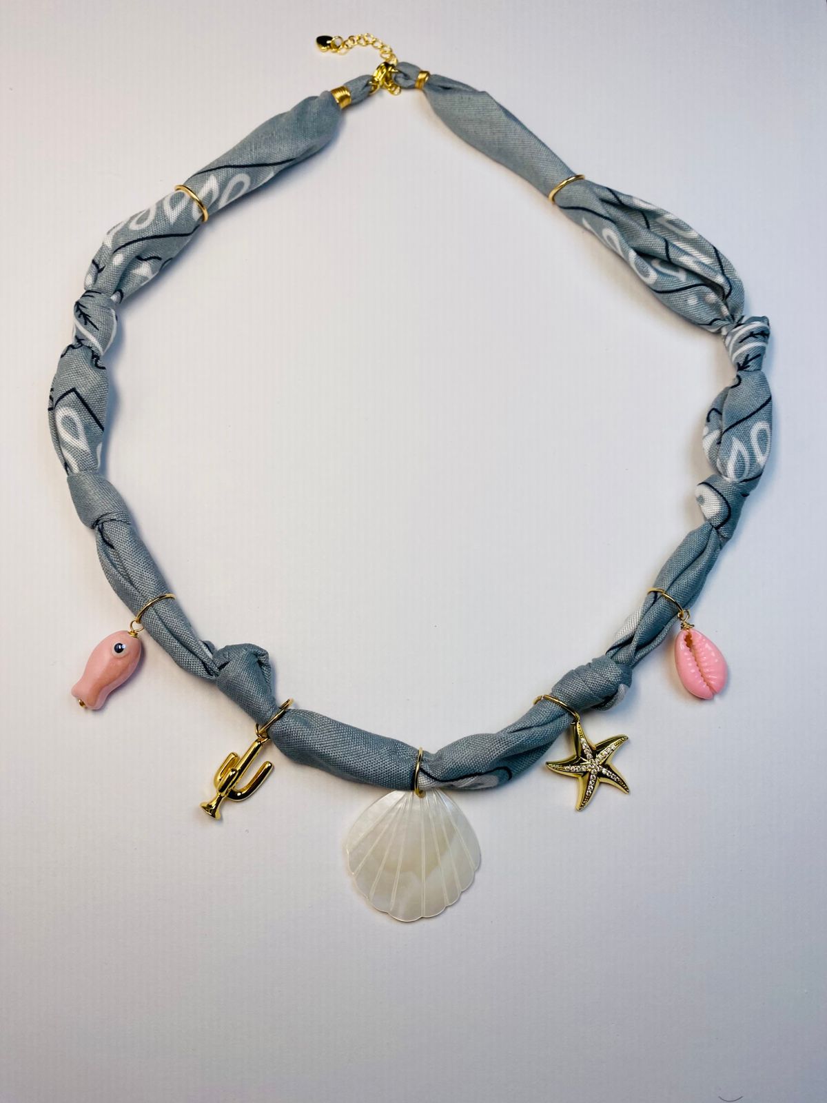 collar de bandana